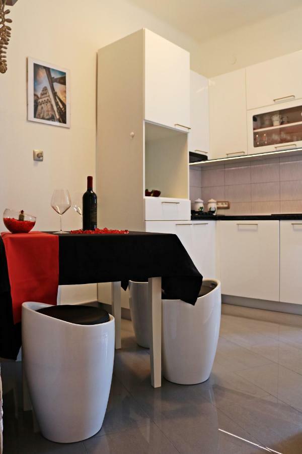 Apartment Emma Спліт Екстер'єр фото